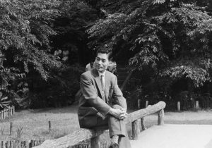 先代依田和郎　昭和36年（1961年）　向ヶ丘遊園にて